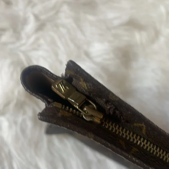 Louis Vuitton Poche Toilette Vintage 80s 90s - Picture 6 of 9